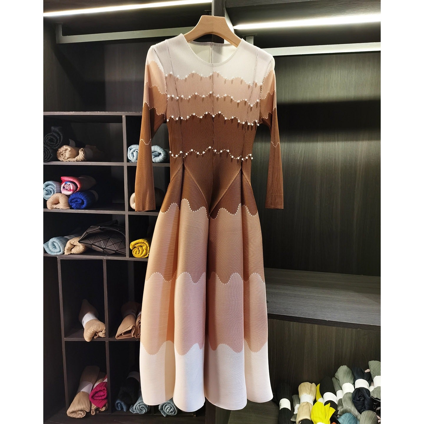 Loose-fit Color-block Printed Dress