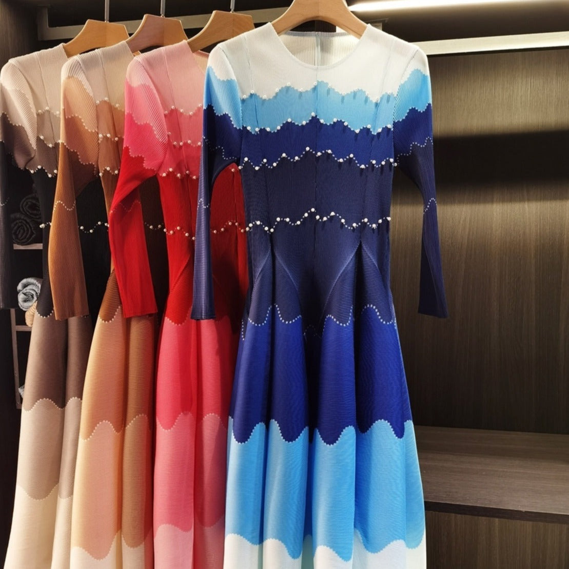 Loose-fit Color-block Printed Dress